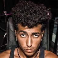 Fliplikez, 24 (Star di YouTube)