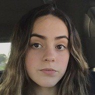 Flo ASMR, 20 (YouTube Star)