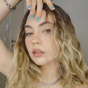 Flor Cagnasso, 26 (Star d'Instagram)