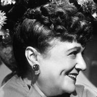 Florence Bates (1888 - 1954) (电影女演员)