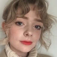 FloriaLuna, 23 (YouTube Star)