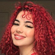 Foreign Doll, 26 (YouTube-ster)