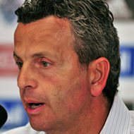 Frank Klopas, 59 (足球运动员)