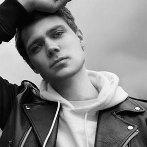 Freddie Smithson, 33 (Conceptual Artist)