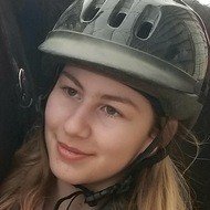 Gabby DayByDayVlogs, 16 (Estrella de YouTube)