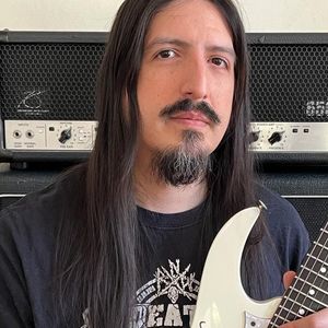 Gabriel Hidalgo, 24 (Chitarrista)