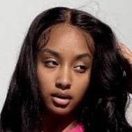 Gabrielle Alayah, 21 (Звезда Тиктока)