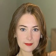 Gabrielle Jones, 26 (TikTok Star)