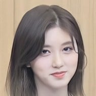 Gaeul, 23 (流行歌手)