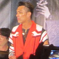 GaGa, 40 (流行歌手)