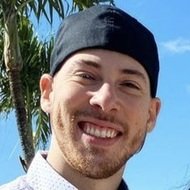 Garrett Sutton, 33 (Estrella de YouTube)