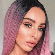 Gee Haines, 31 (Instagram Star)