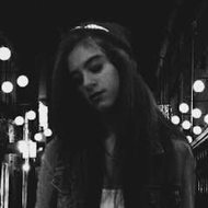 Geena Duffy, 25 (流行歌手)