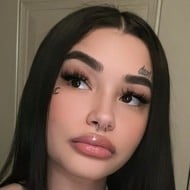 Geneva Ayala, 29 (Twitter Star)