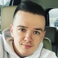 George Sampson, 30 (電影演員)