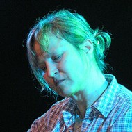 Georgia Hubley, 65 (Барабанщик)