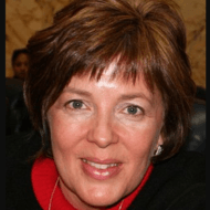 Geraldine Valentino-Smith, 61 (政治家)