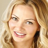 Gia Skova, 34 (Model)