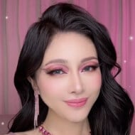 Gianna Stardust, 37 (YouTube明星)