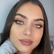 Giorgina Juanita, 25 (YouTube明星)