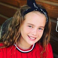 Giulia Inostroza, 18 (電視女演員)