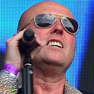 Glenn Gregory, 67 (Popsänger)