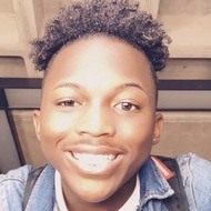 Glizion, 21 (Instagram Star)