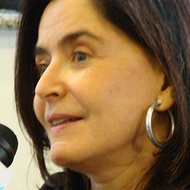 Glória Kalil, 82 (Styliste modéliste)