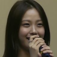 Go Min-si, 29 (TV-actrice)