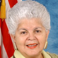 Grace Napolitano, 88 (政治家)