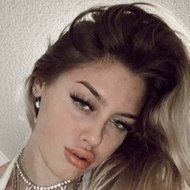 Gracie Jade, 22 (TikTok Star)