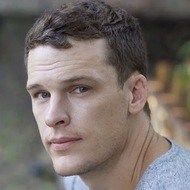 Grant Harvey, 39 (Actor de Televisión)