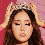 Grazy Grace, 33 (Pop Singer)