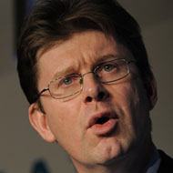 Greg Clark, 58 (Politicien)