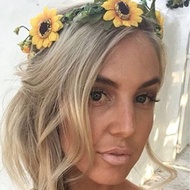 Gretty Rose, 39 (Instagram Star)