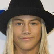 Greyson Fletcher, 34 (滑板手)