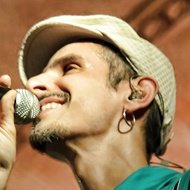 Guillermo Bonetto, 57 (Ca sĩ Reggae)