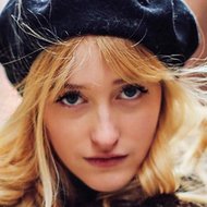 Gus Birney, 24 (电视女演员)