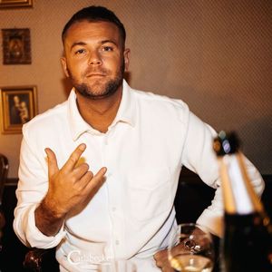 Gustav Bjorklund, 32 (YouTube明星)