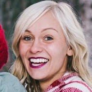 Hailey Devine, 33 (Blogger)
