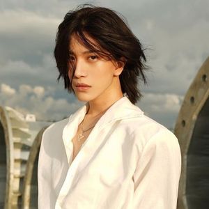 Hakken, 27 (角色扮演)