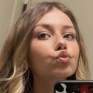 Haley Sullivan, 20 (Cantante Pop)