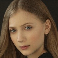 Hannah Bos, 17 (TV Actress)