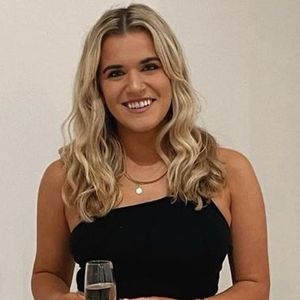 Hannah Clark, 34 (Joueur de cricket)