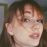 Hannah May, 21 (TikTok Star)