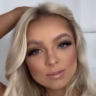 Hannah Michie, 22 (TikTok明星)