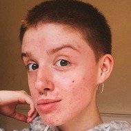 Hannah Mollet, 24 (YouTube Star)