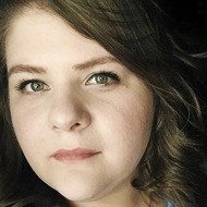 Hannah Queen, 35 (Blogger)