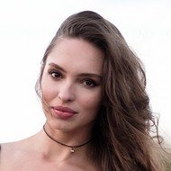 Hannah Sell, 31 (Model)