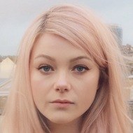 Hannah Snow, 33 (Estrella de TikTok)